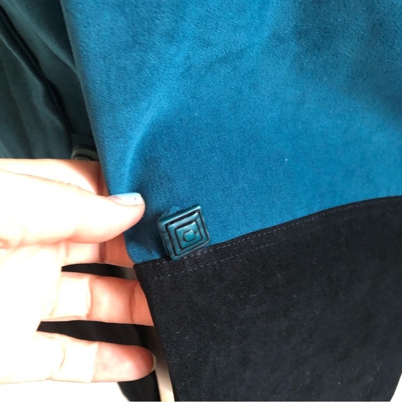 Vintage Darian blazer/blouse teal & black w/decorative button closure Size 12 - Picture 9 of 11